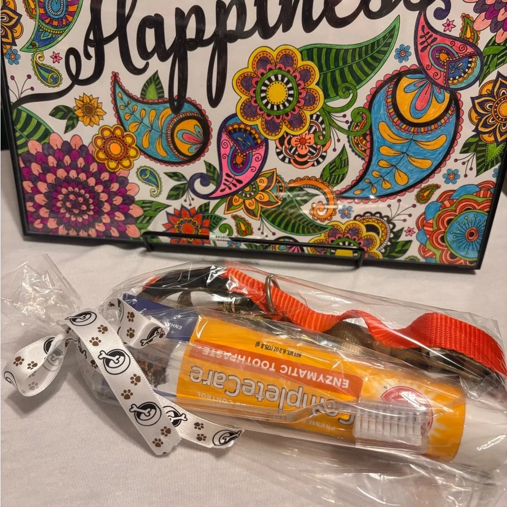 Dog collars & tooth care items